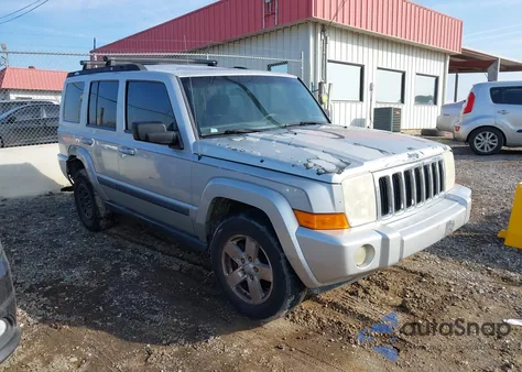 2008 Jeep Commander Sport z USA, uszkodzony, nr VIN 1J8HH48K98C242796